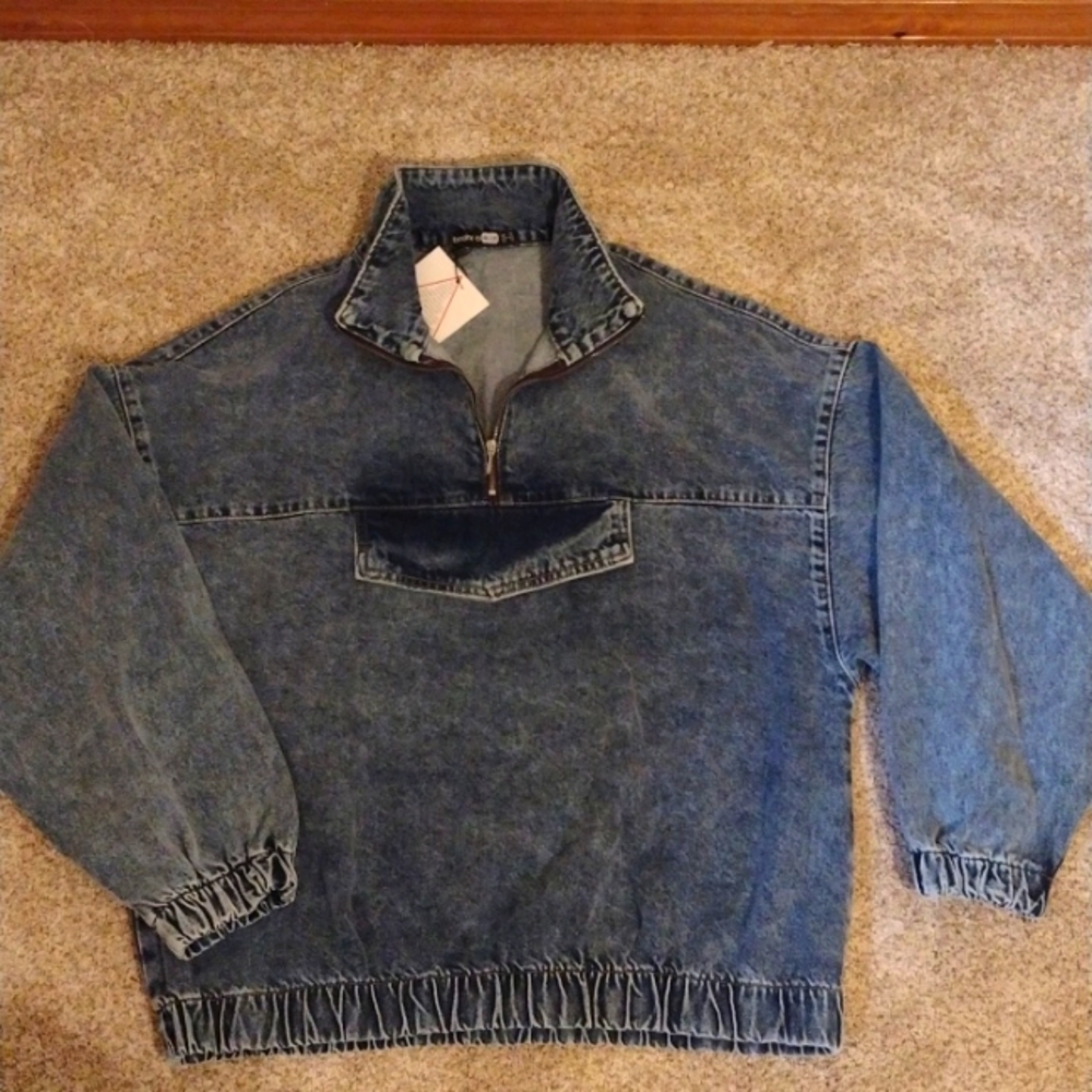 Denim pullover